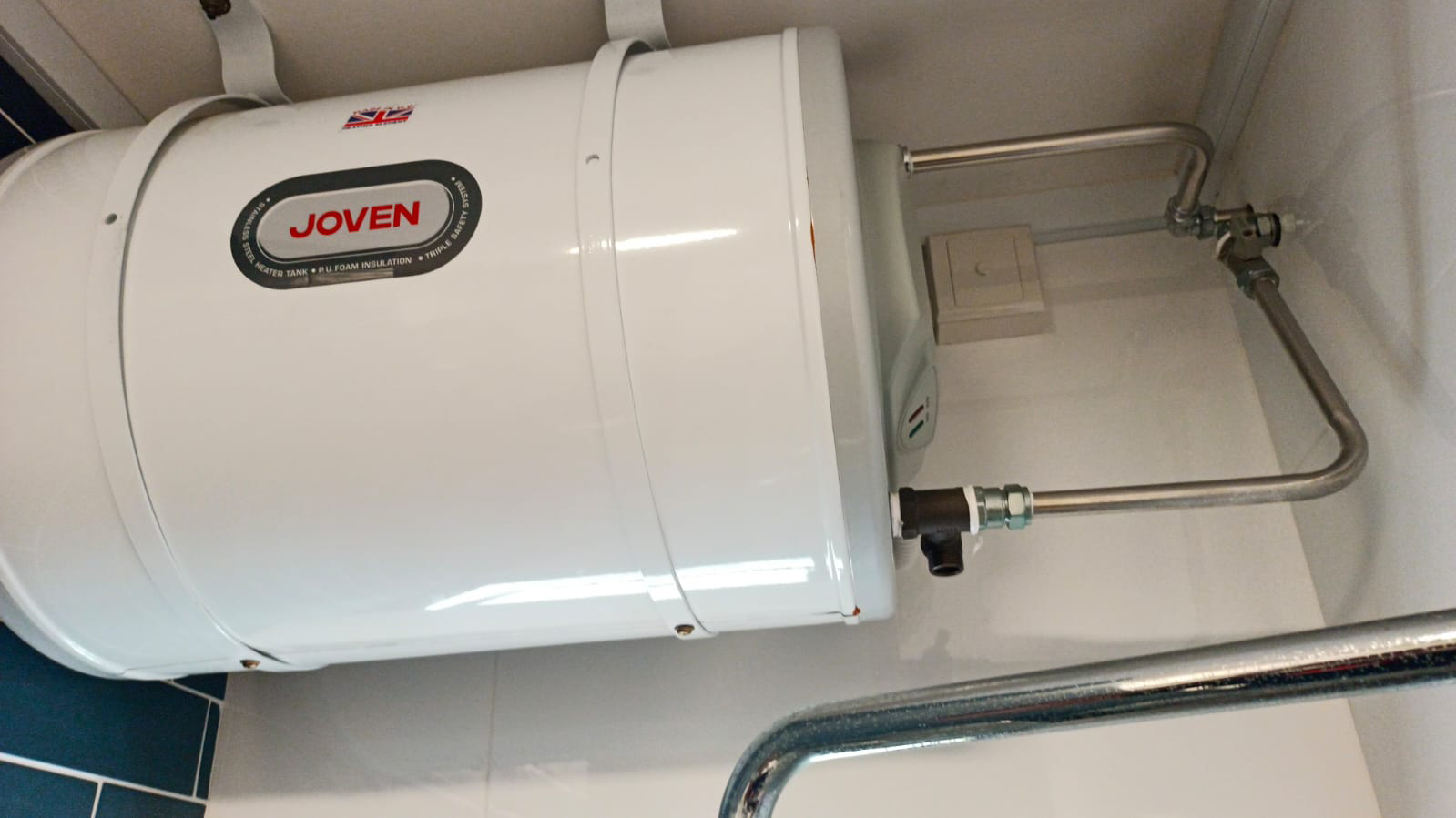 Water Heater Installation Replacement 508 Hougang Avenue 10 - Before