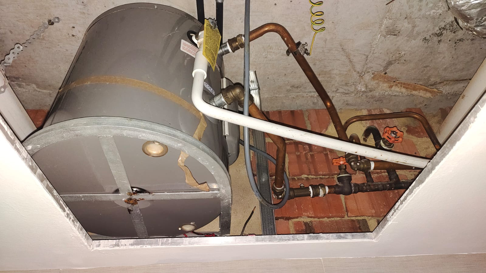 Water Heater Installation Paya Lebar @ Suites - Before