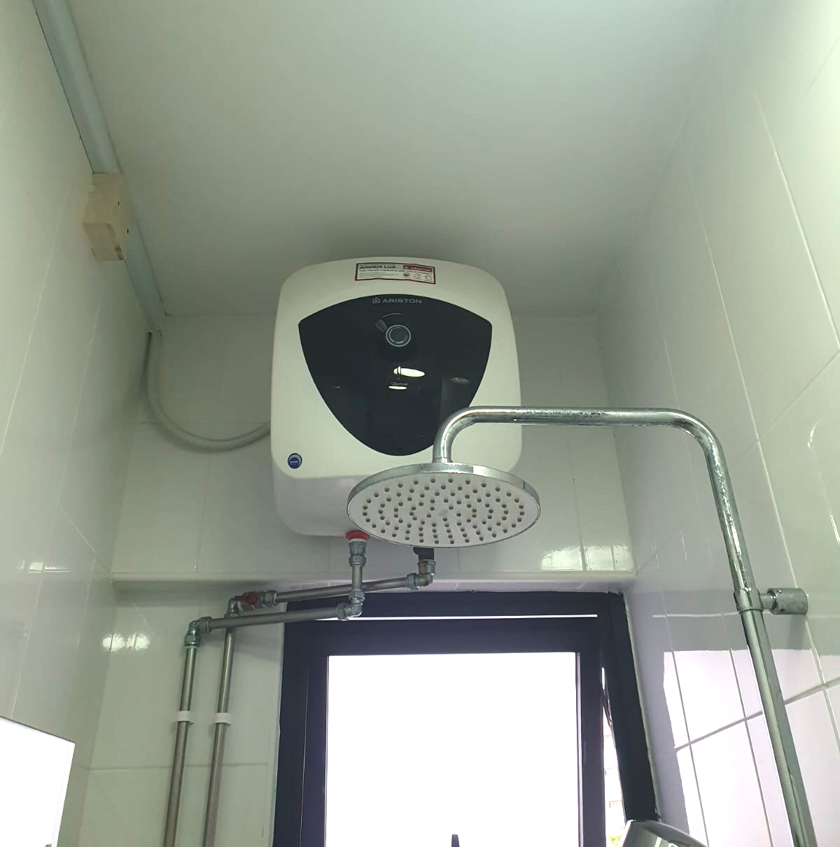 Water Heater Installation Toa Payoh 237 Lorong 1 HDB - Before